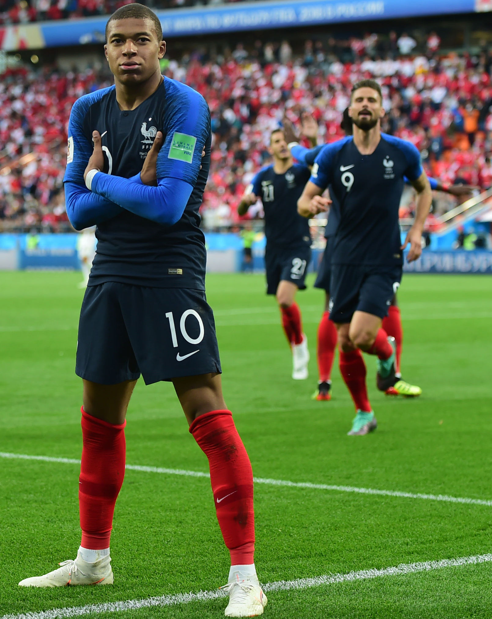 硬的防守来 硬的防守来