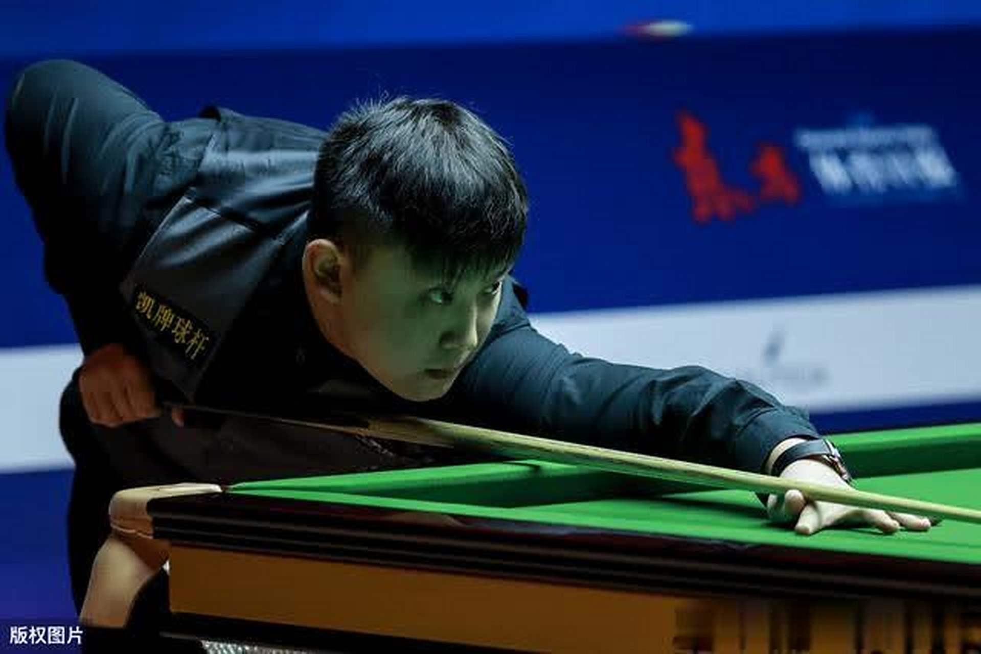 也让我们看 也让我们看