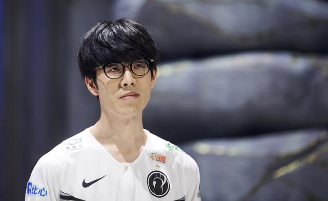 他能够再次 他能够再次