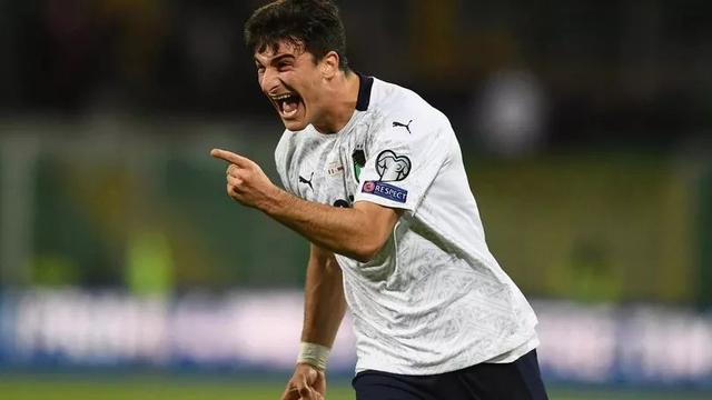 坛和社交媒 坛和社交媒