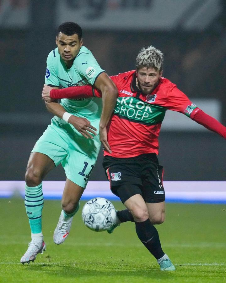 罗梅罗仍然 罗梅罗仍然